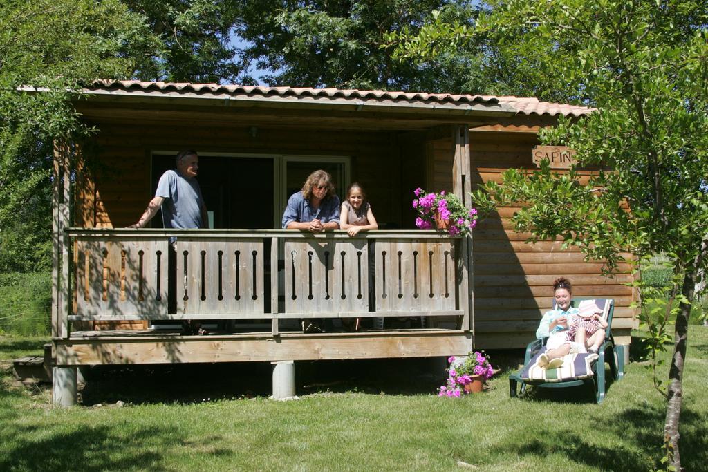 Moulin Des Sandaux Sainte Foy la Grande Ruang foto